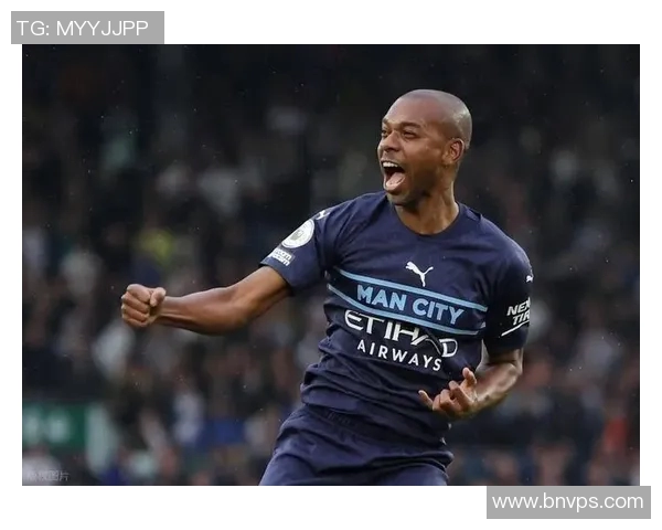 70后未退役足球明星的传奇人生与职业生涯回顾 70后未退役足球明星的传奇人生与职业生涯回顾