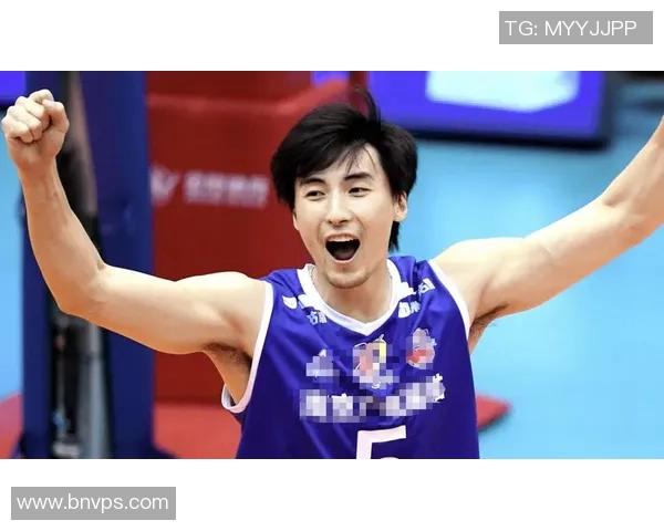 新一代足球明星帅哥的魅力瞬间展现00后青春风采图片合集