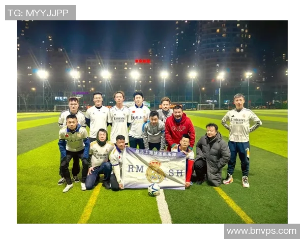 球迷热情追星足球明星精彩瞬间视频播放全记录 球迷热情追星足球明星精彩瞬间视频播放全记录