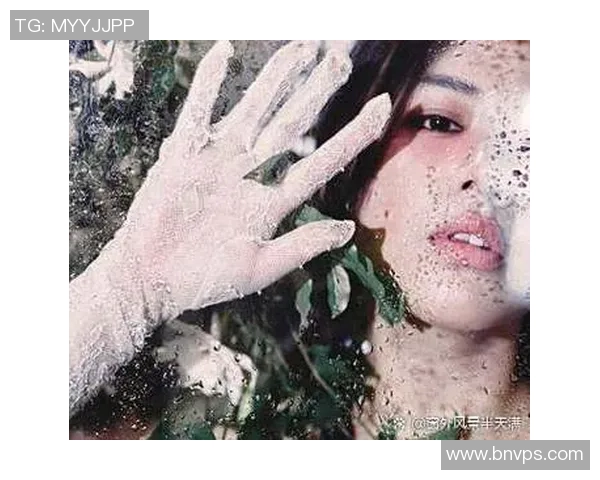 足球明星墨镜风采大赏时尚与魅力的完美结合照片集锦