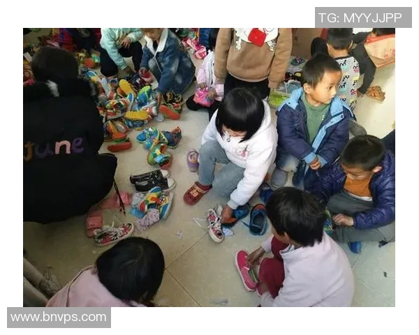 足球明星脱下球衣投身公益事业传递爱心与希望 足球明星脱下球衣投身公益事业传递爱心与希望