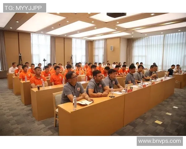 拜塞克足球教练的战术理念与球队建设之道探讨